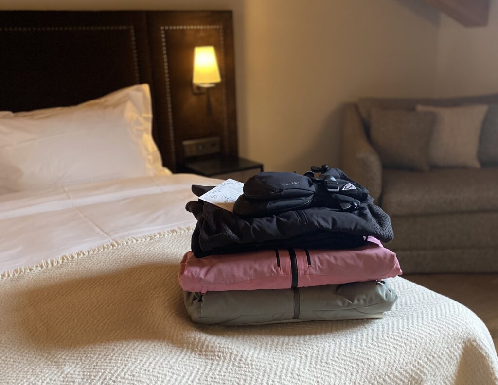 Ultimate convenience: rent online and your skiwear will be ready and waiting at your destination.
